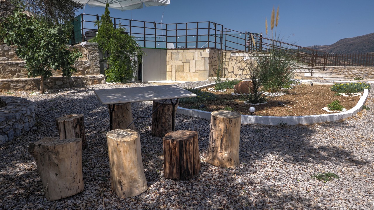 Photo of Outdoor in Amari