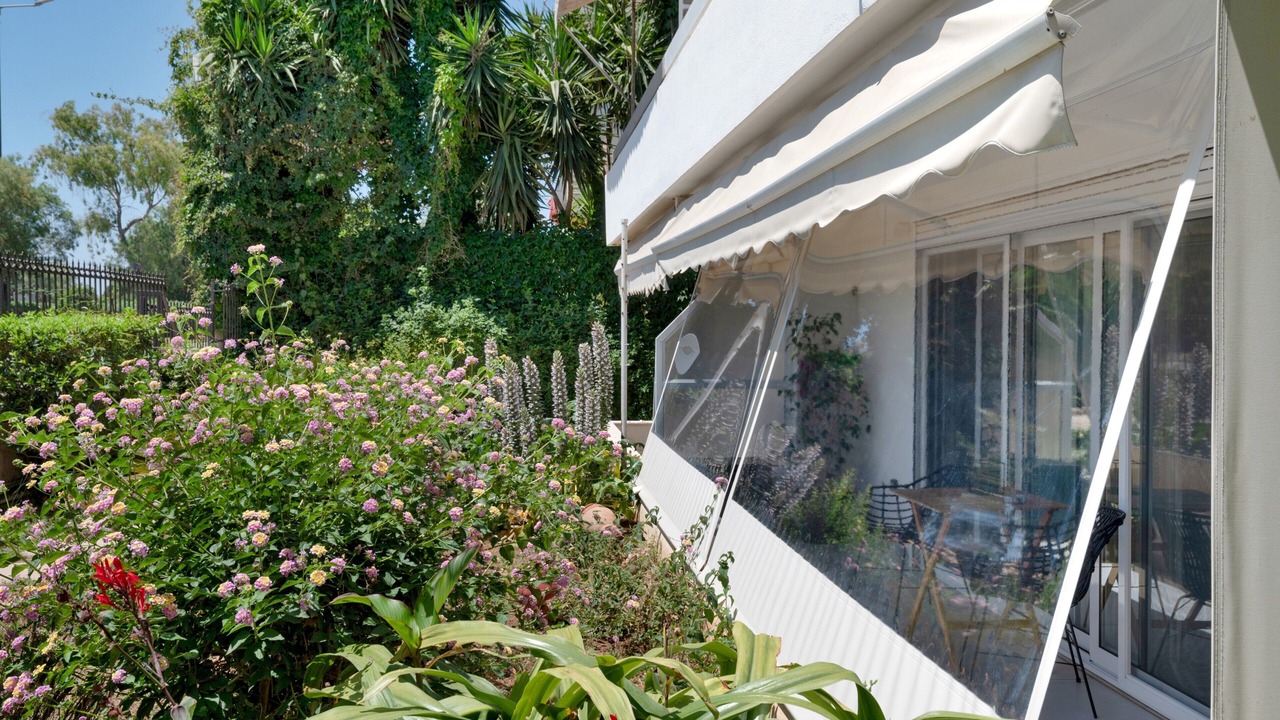 Photo of Patio Balcony in Voula