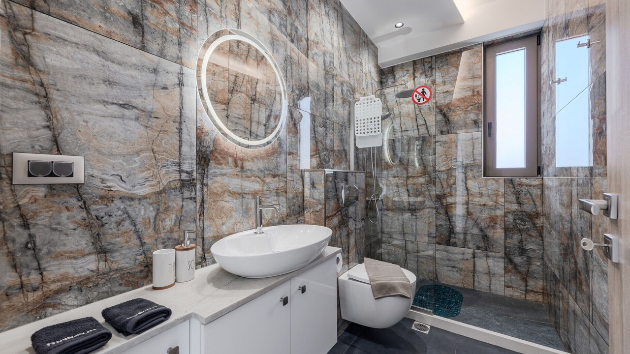 Photo of Bathroom in Hersonissos Centre