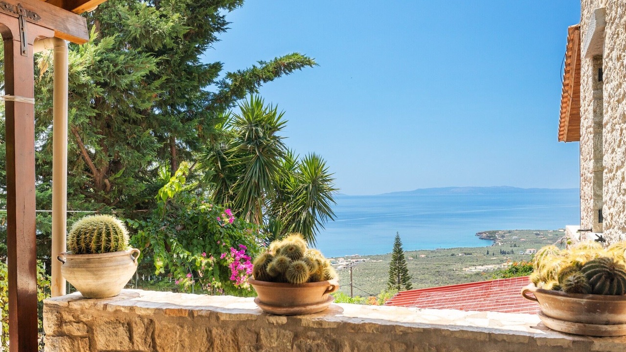 Photo of Outdoor in Lefktron