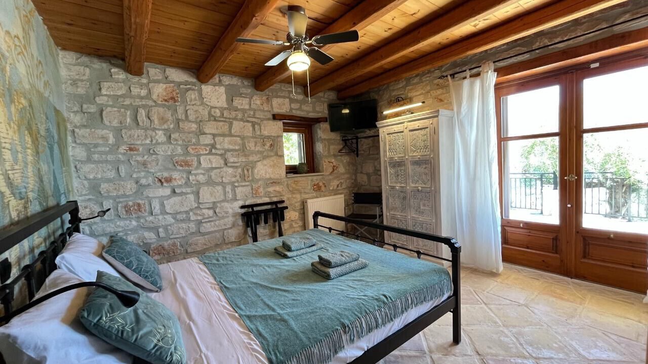 Photo of Bedroom in Skinaria