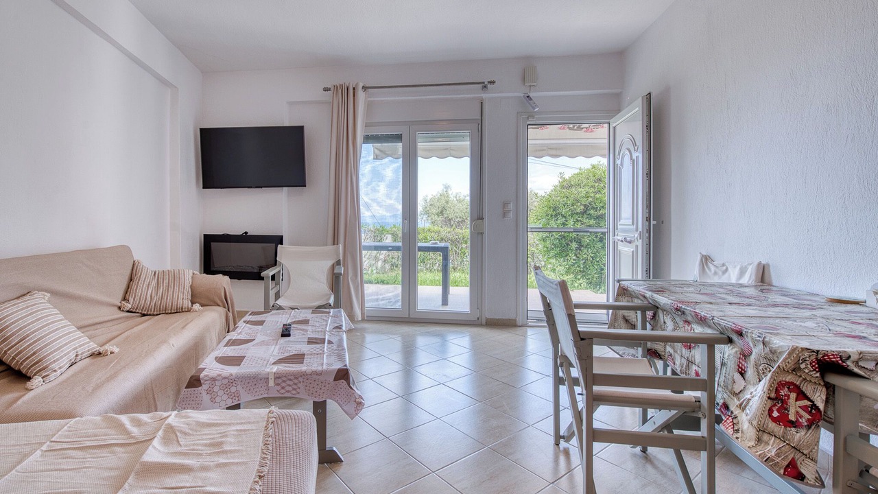 Photo of Livingroom in Kriopigi