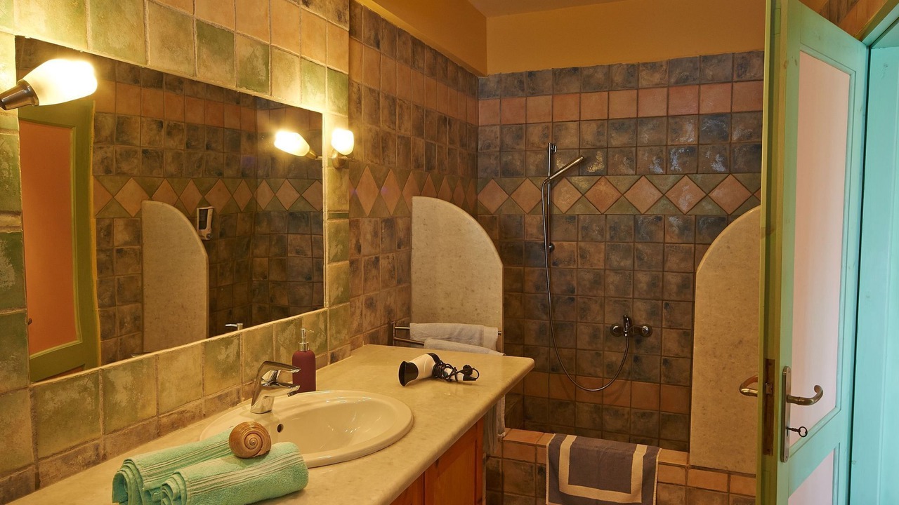 Photo of Bathroom in Marathias