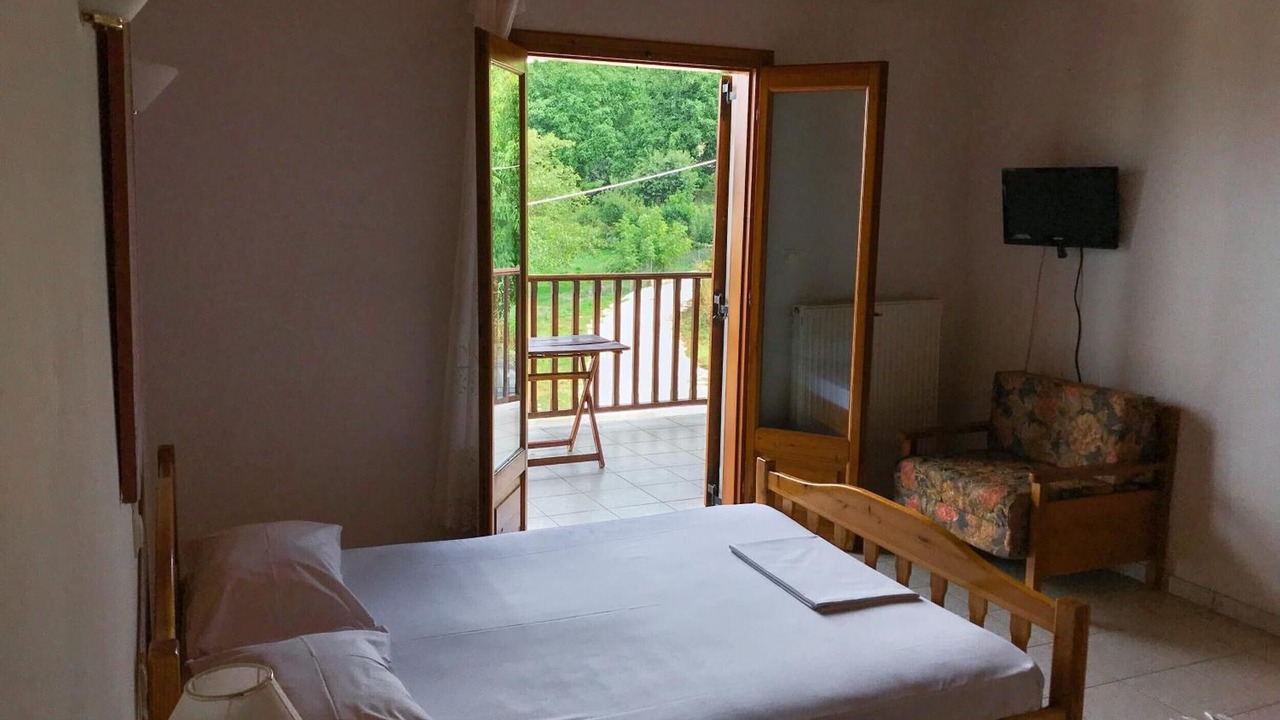 Photo of Bedroom in Lake Plastiras