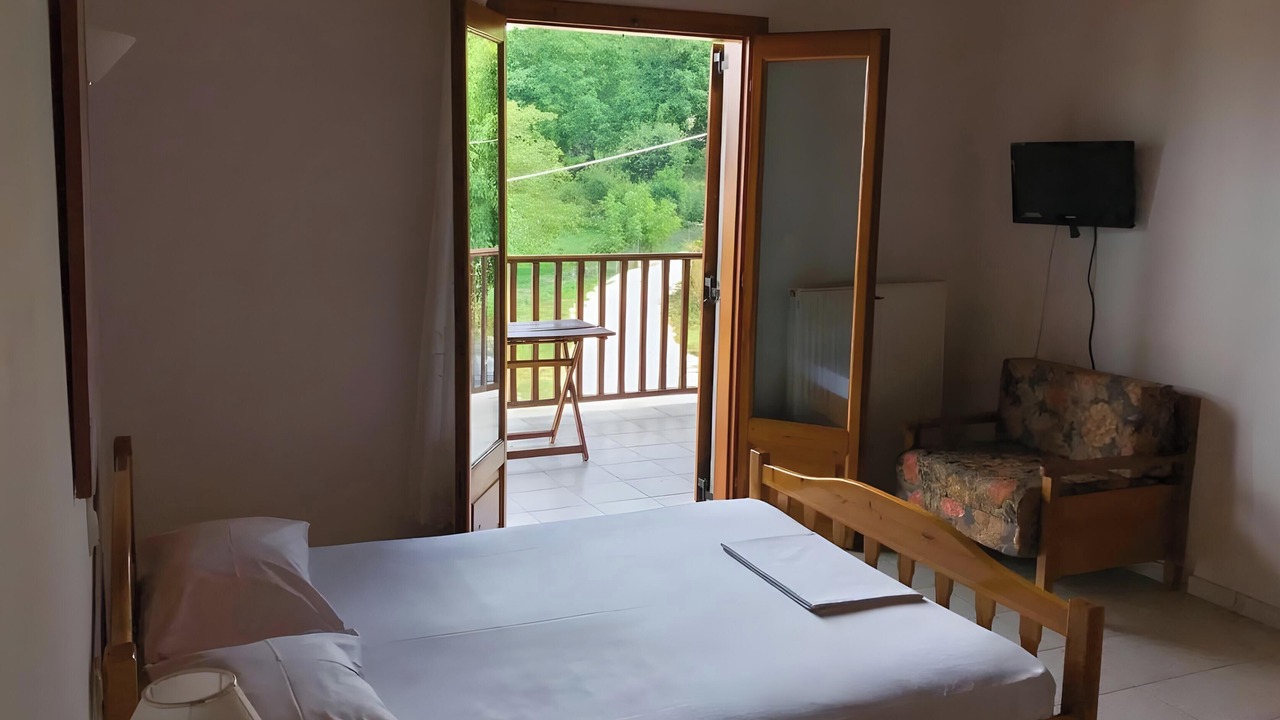 Photo of Bedroom in Lake Plastiras