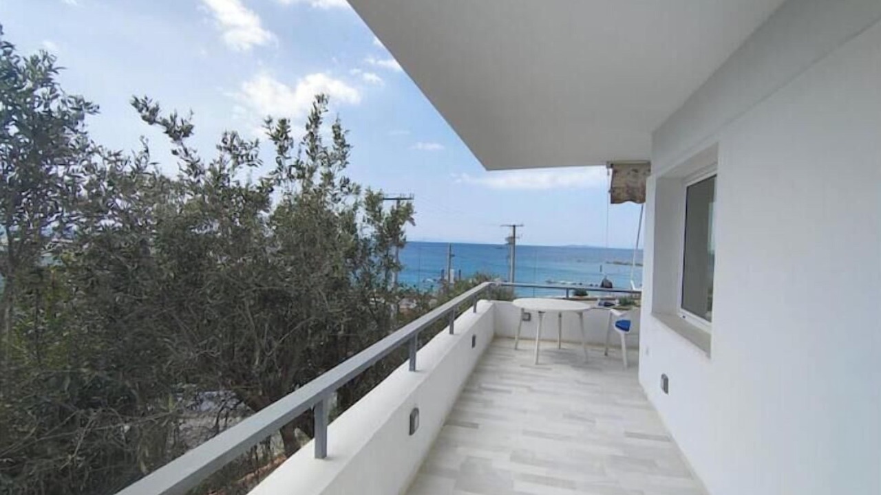 Photo of Patio Balcony in Saronida