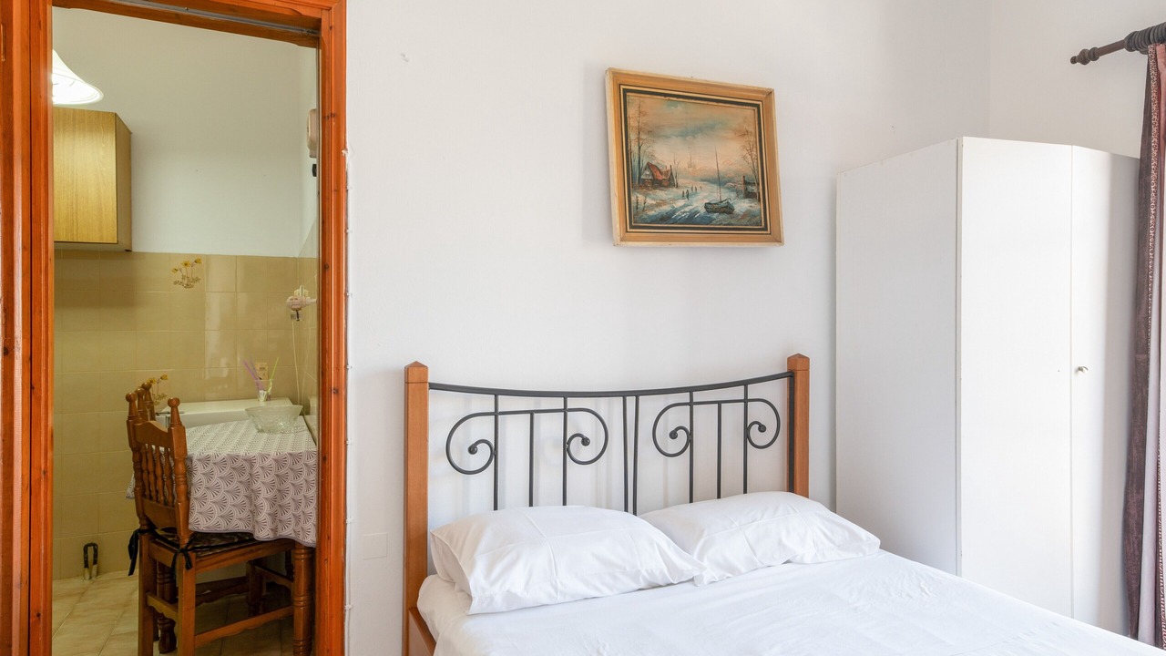 Photo of Bedroom in Batsi
