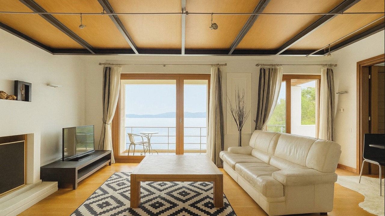 Photo of Livingroom in Marathon