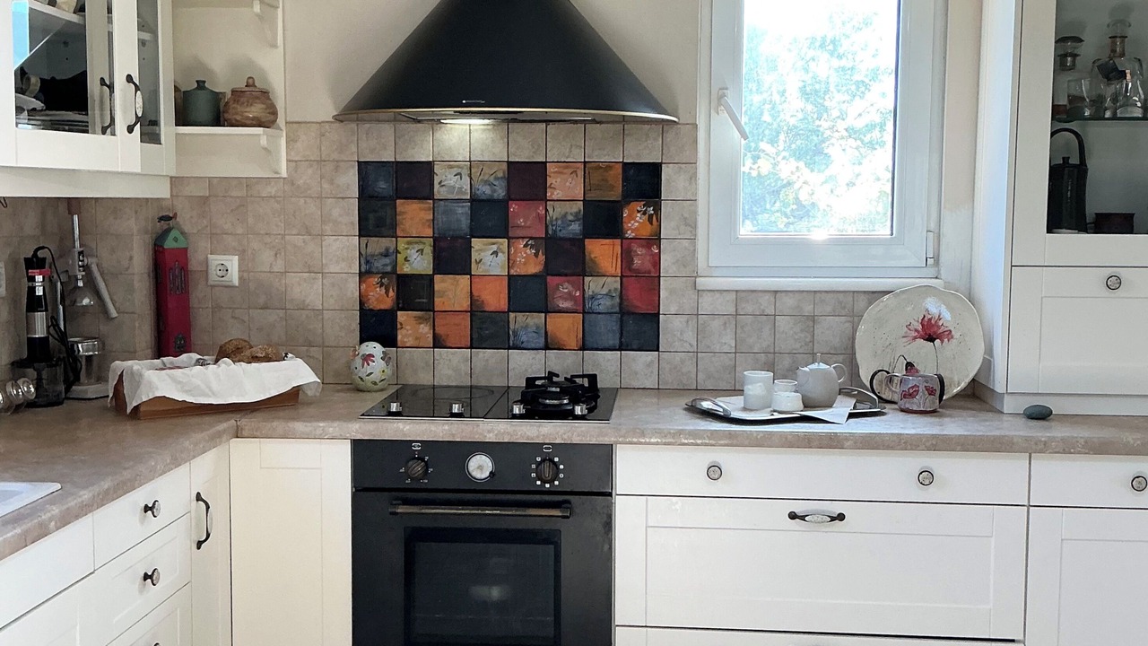 Photo of Kitchen in Amarinthos