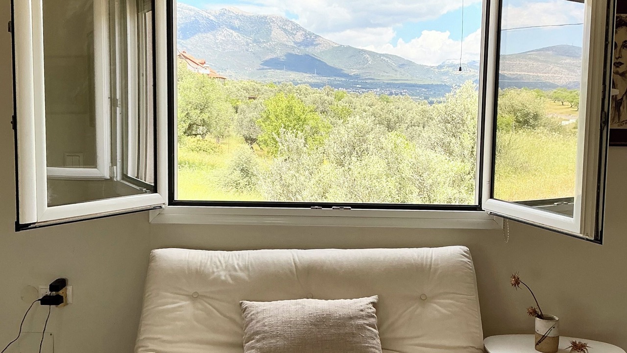 Photo of Livingroom in Amarinthos