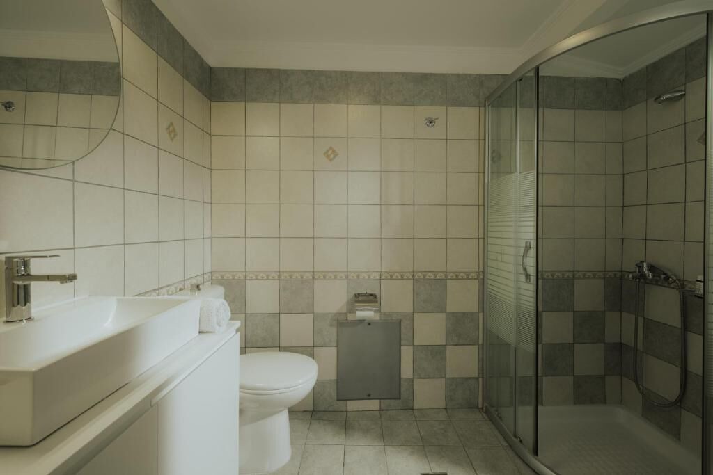 Photo of Bathroom in Perigiali
