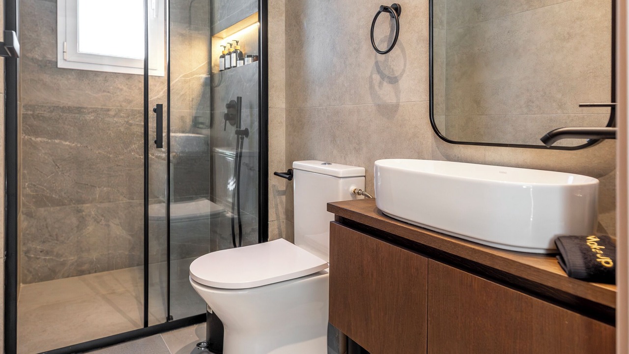 Photo of Bathroom in Anavyssos