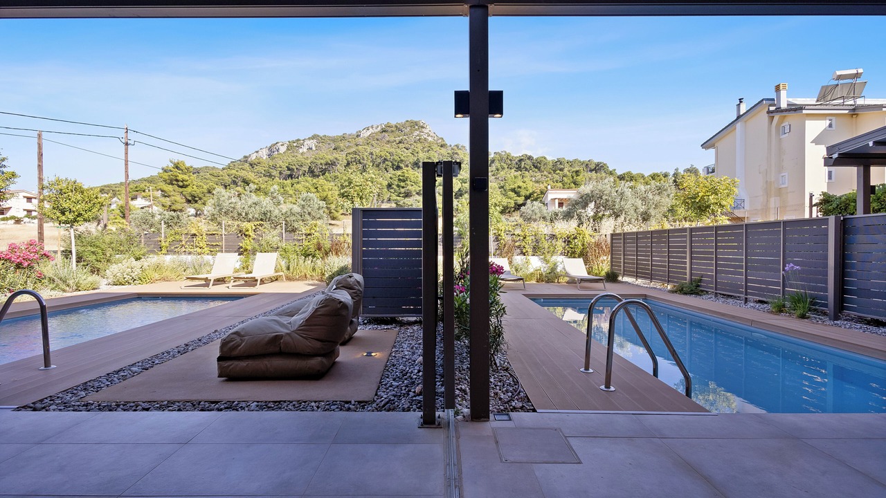 Photo of Outdoor in Corinth