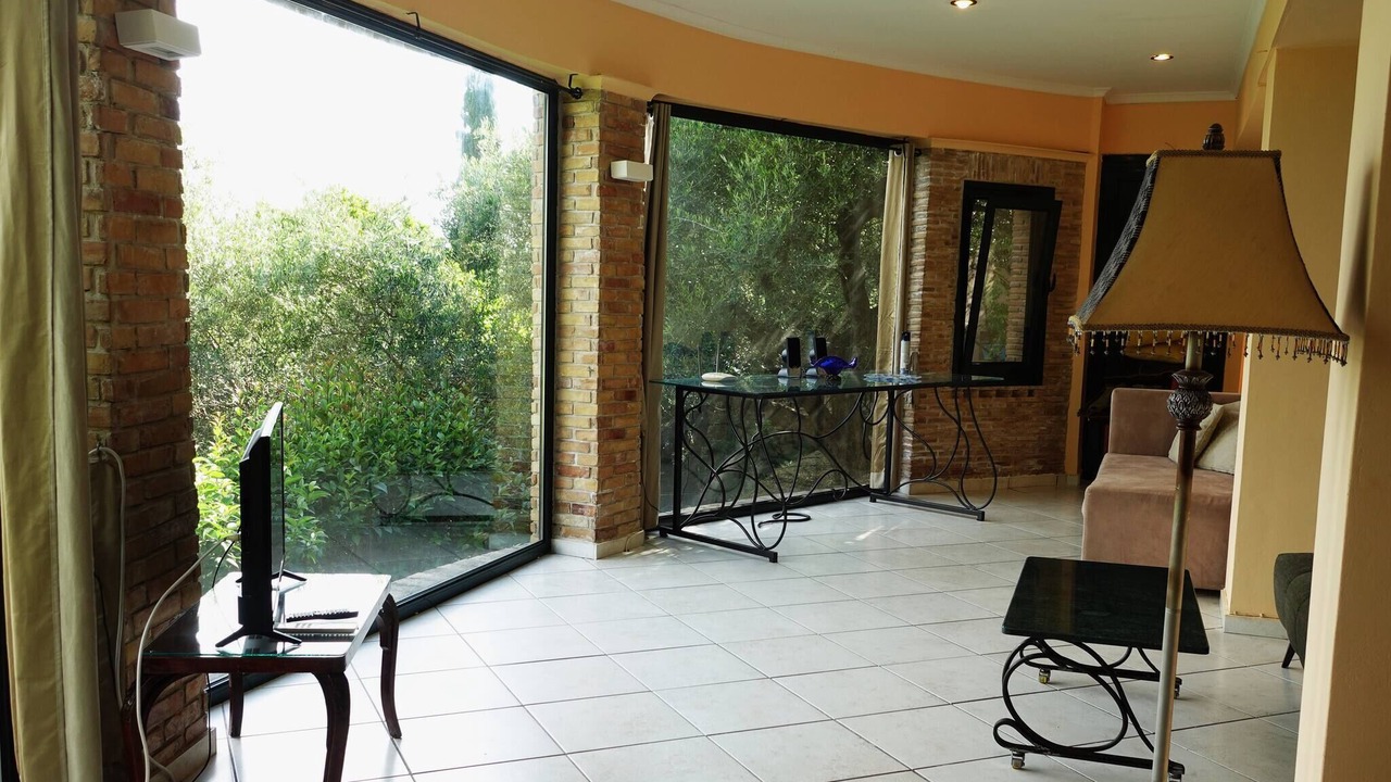Photo of Livingroom in Alikanas
