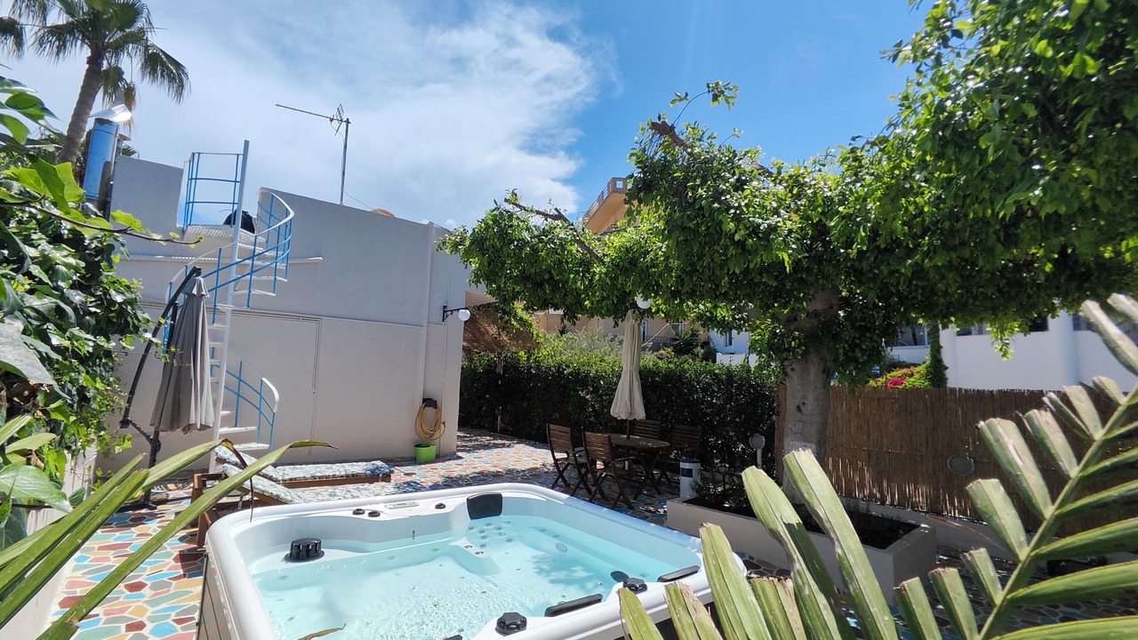 Photo of Outdoor in Malia