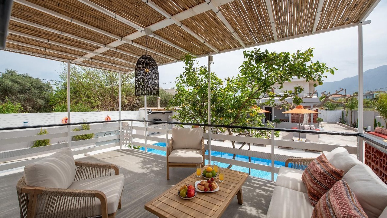 Photo of Patio Balcony in Paralia Kourna