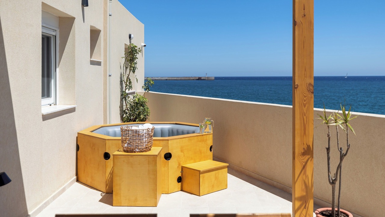 Photo of Patio Balcony in Nea Alikarnassos