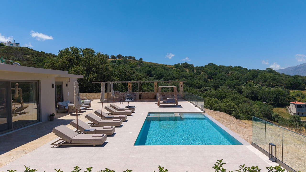 Photo of Outdoor in Monopari