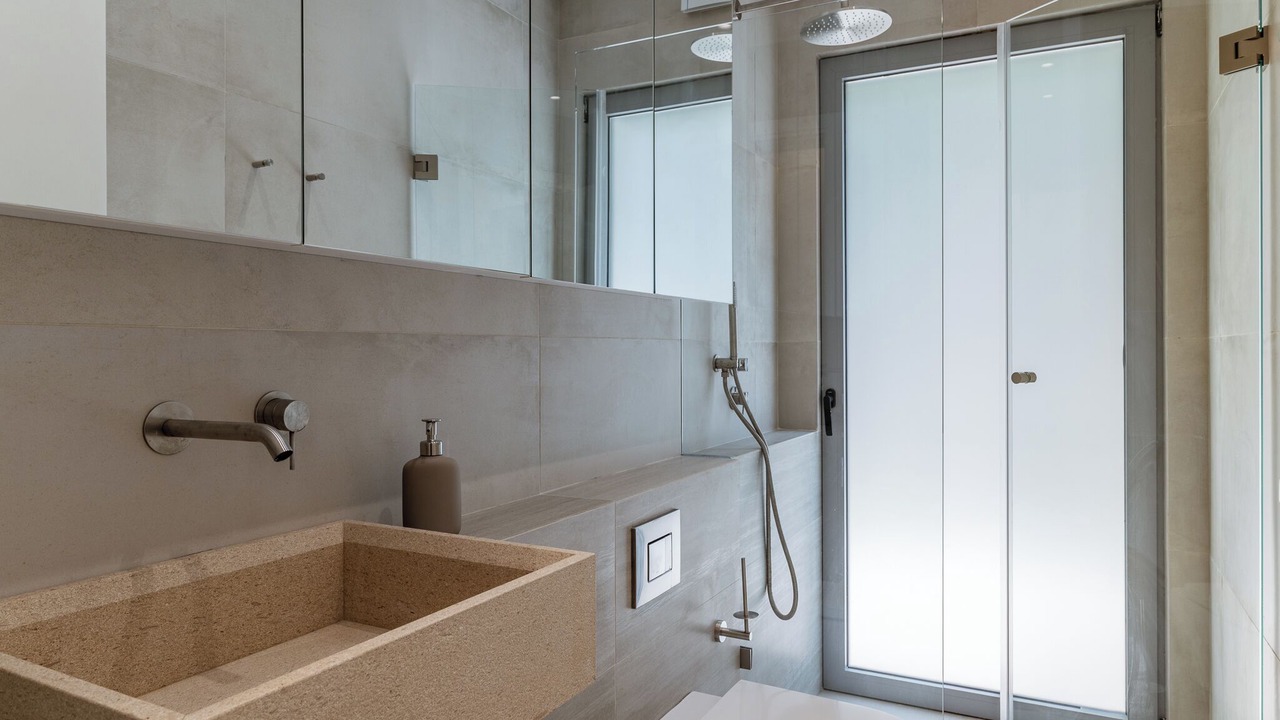 Photo of Bathroom in Voula