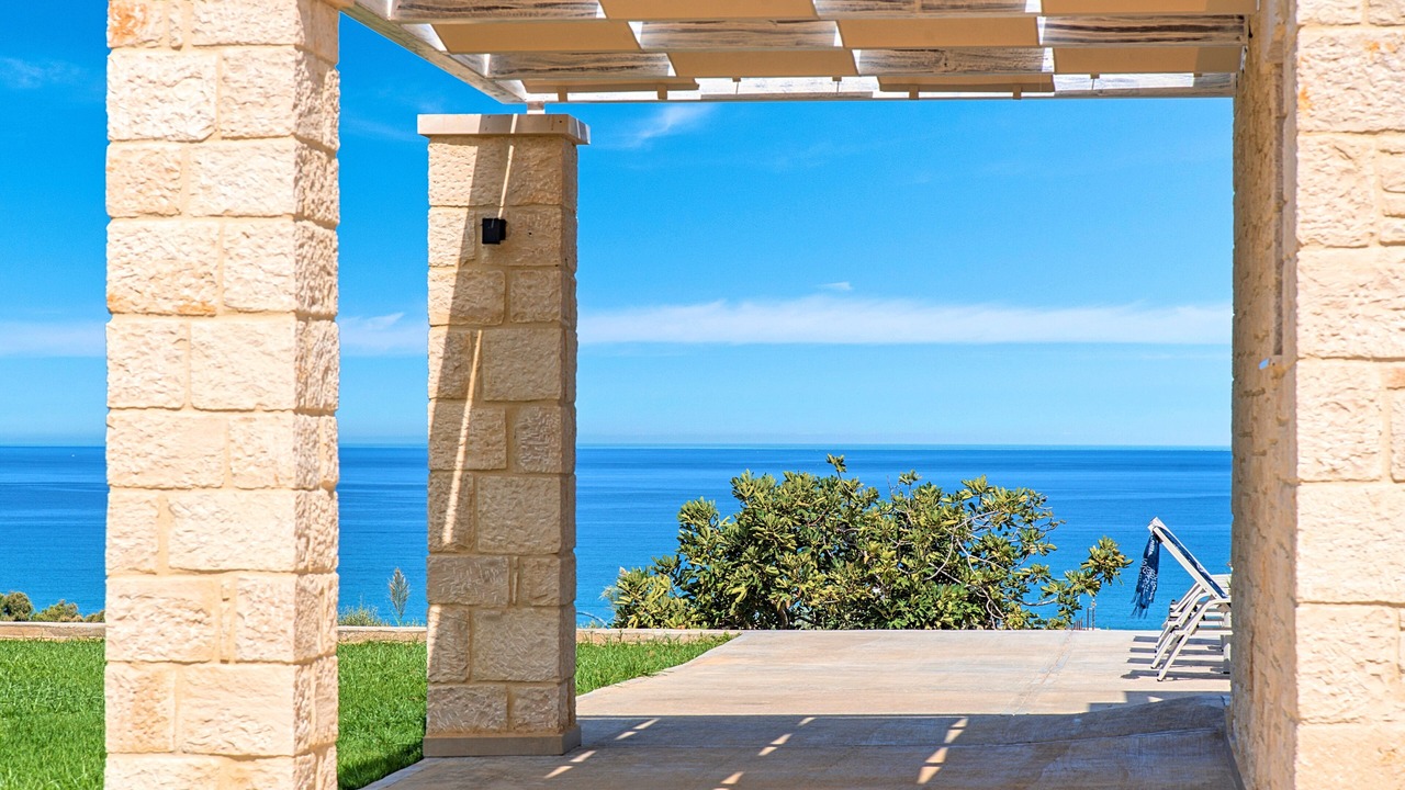 Photo of Patio Balcony in Dramia