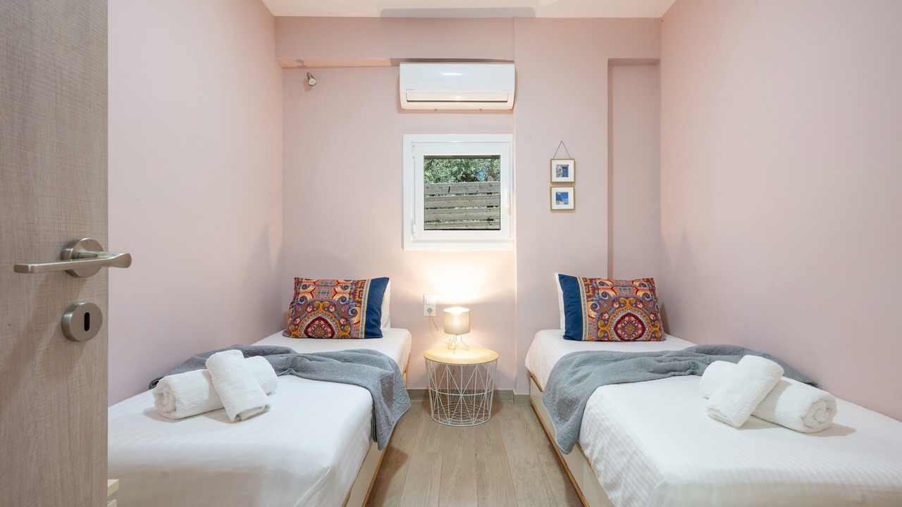 Photo of Bedroom in Kato Gouves