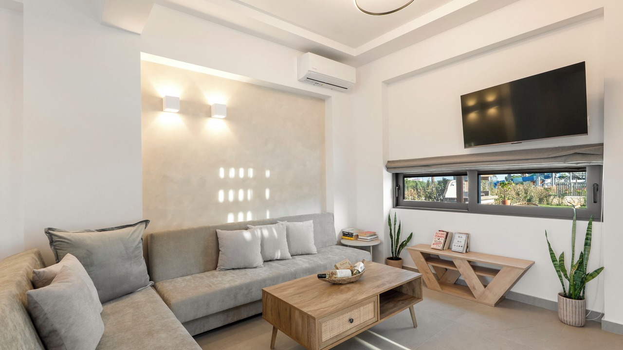 Photo of Livingroom in Lardos
