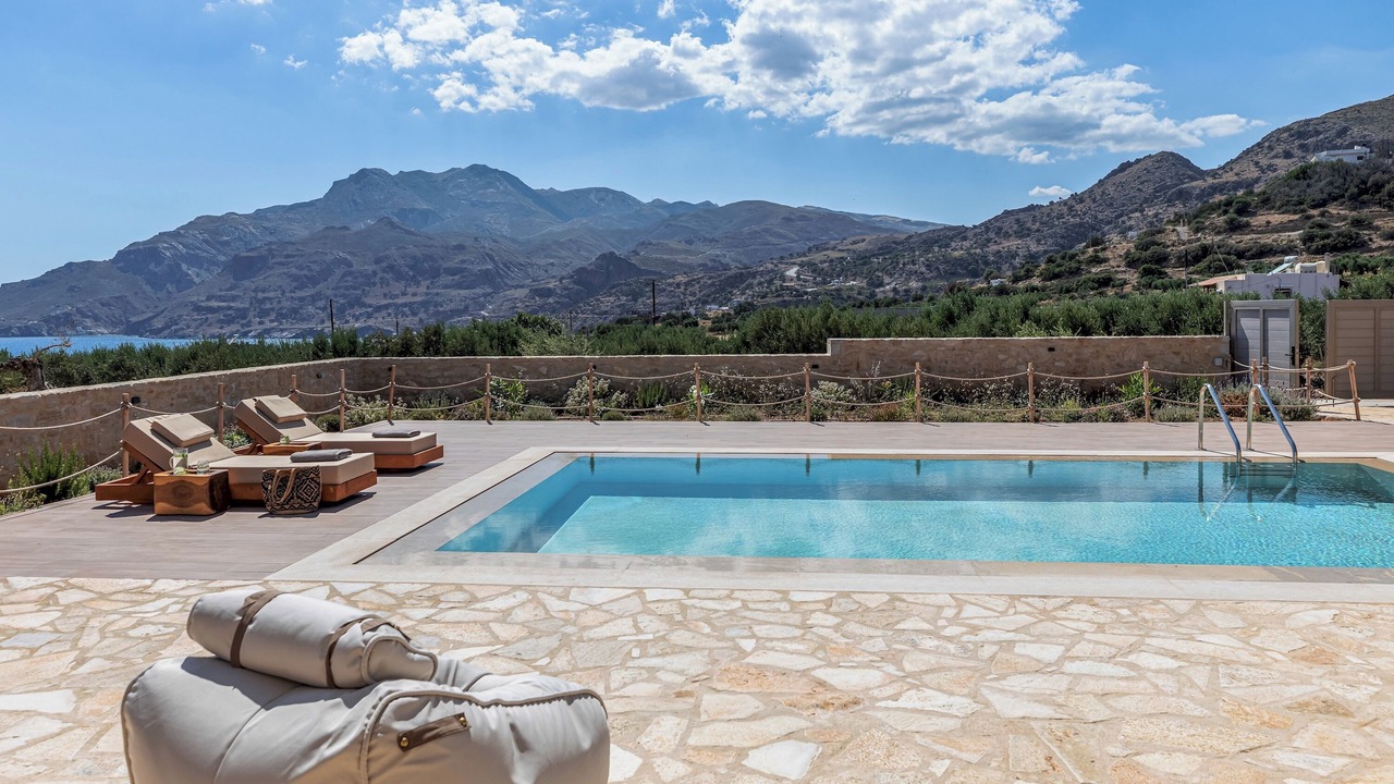 Photo of Outdoor in Minoa Pediada