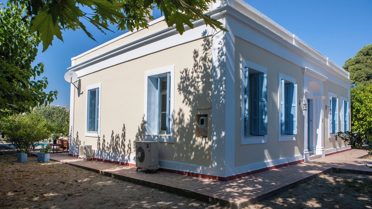 Photo of Outdoor in Ixia