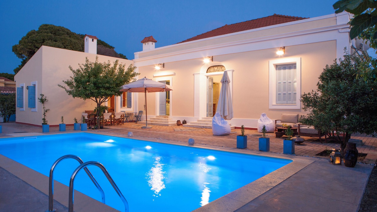 Photo of Outdoor in Ixia