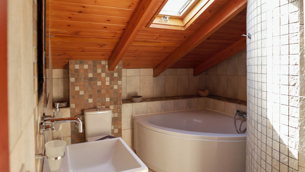 Photo of Bathroom in Platana