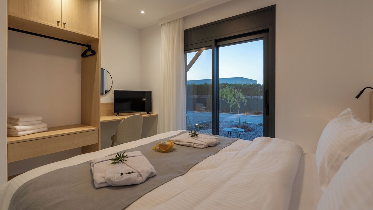 Photo of Bedroom in Kokkini Chani