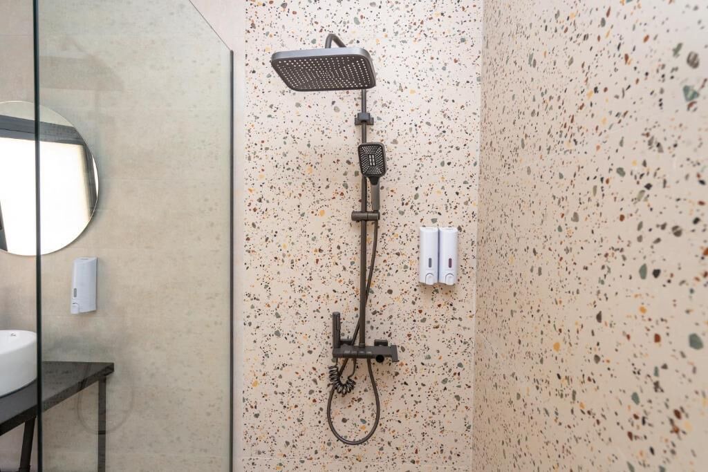Photo of Bathroom in Branes