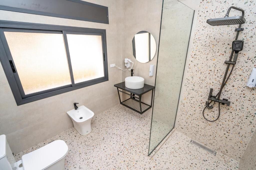 Photo of Bathroom in Branes