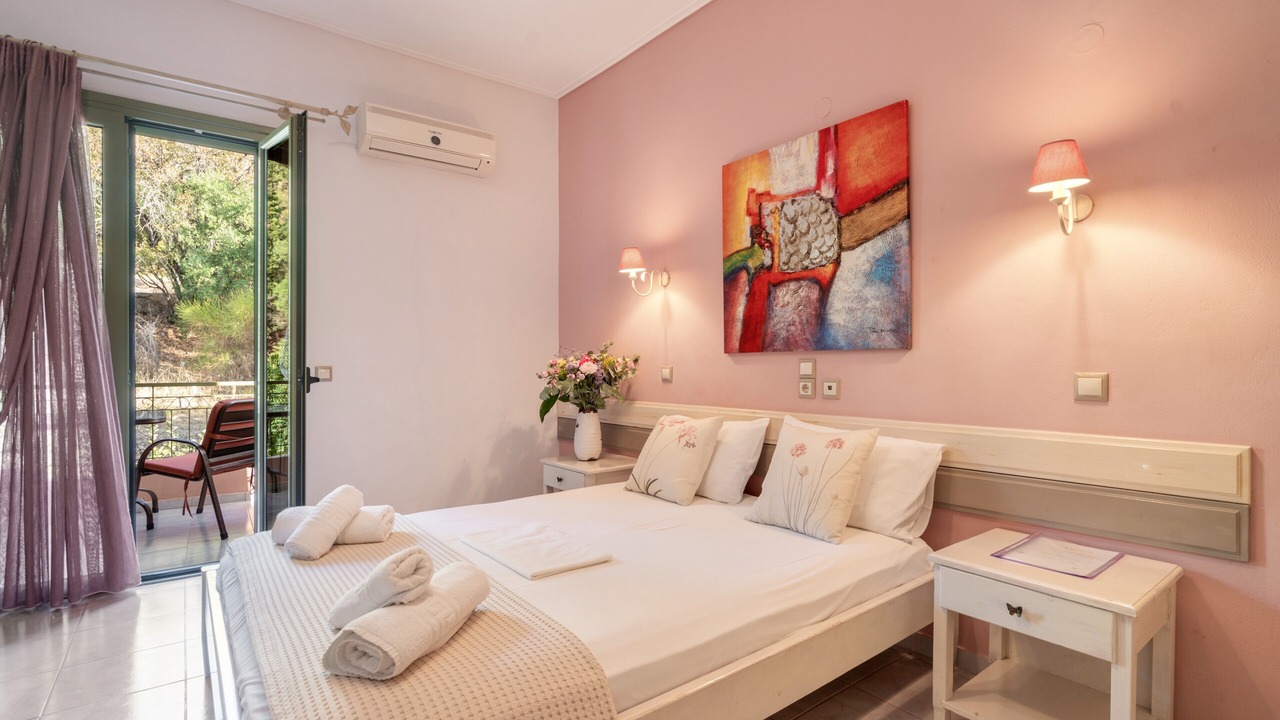 Photo of Bedroom in Kalamitsi
