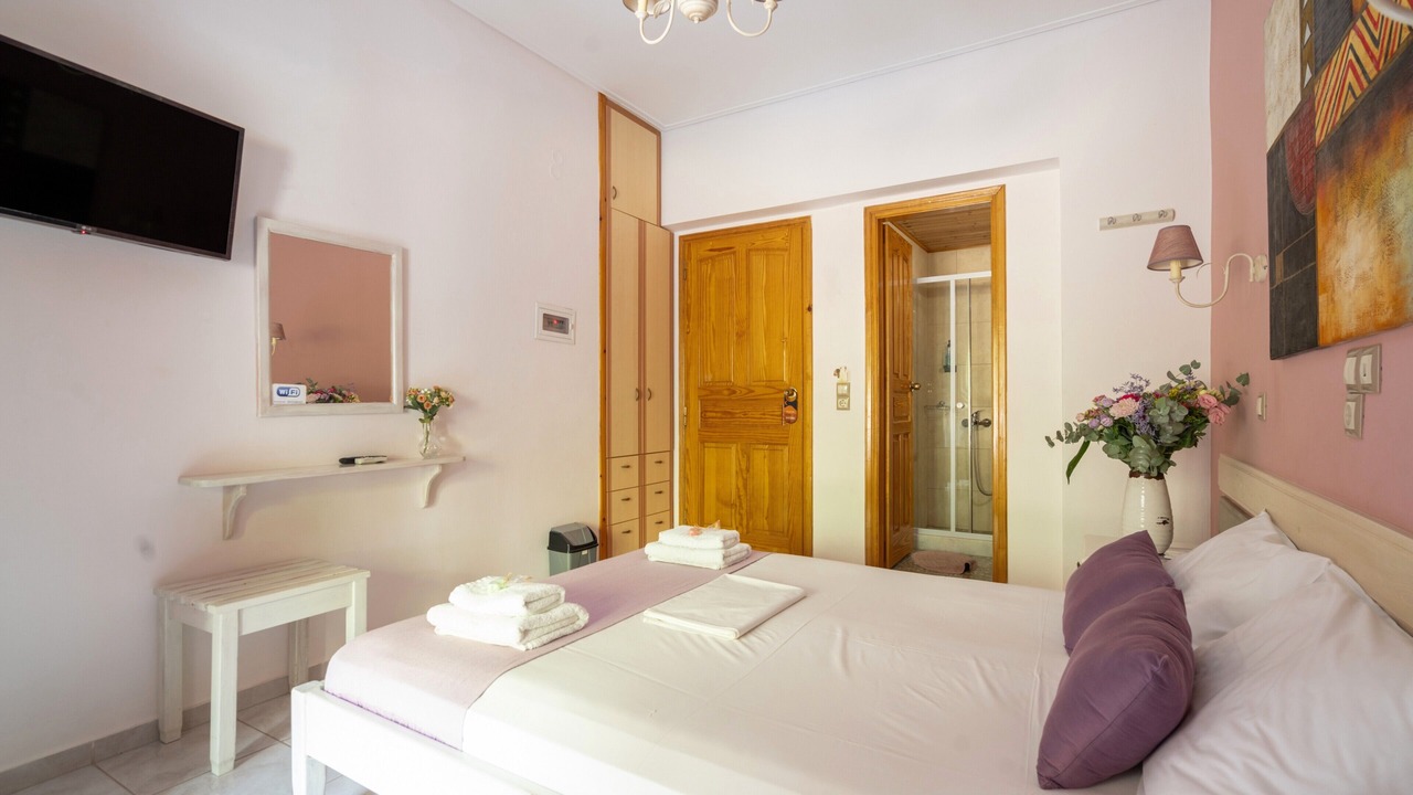 Photo of Bedroom in Kalamitsi