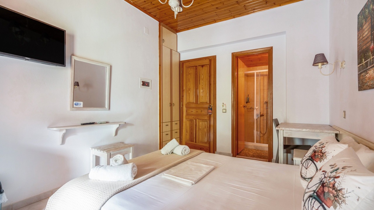 Photo of Bedroom in Kalamitsi