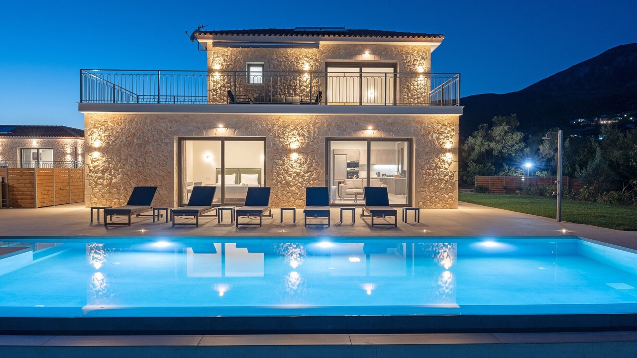Photo of Outdoor in Karavados