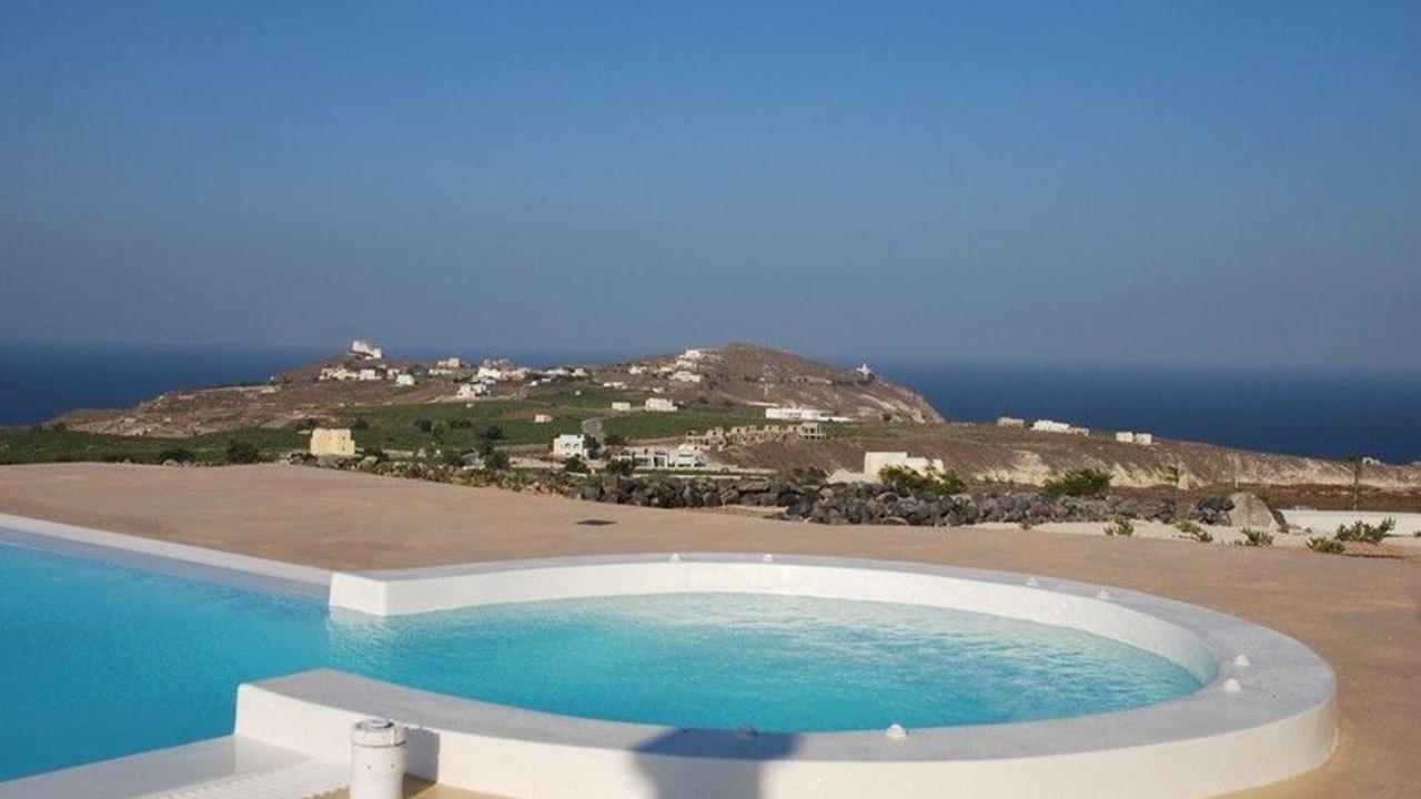 Photo of Others in Akrotiri