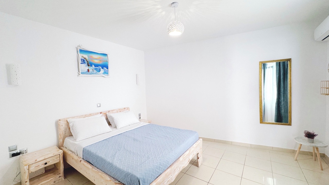 Photo of Bedroom in Fira