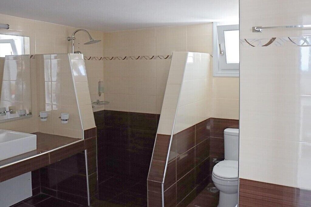 Photo of Bathroom in Vourvoulos