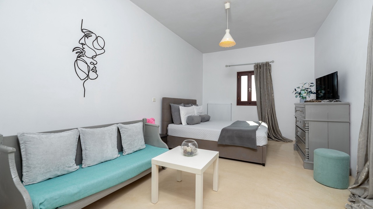 Photo of Bedroom in Monolithos