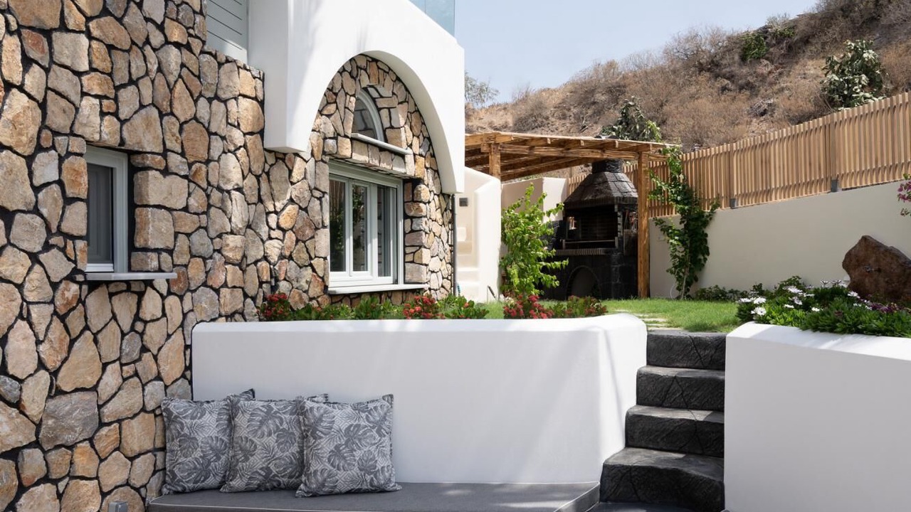 Photo of Patio Balcony in Karterados