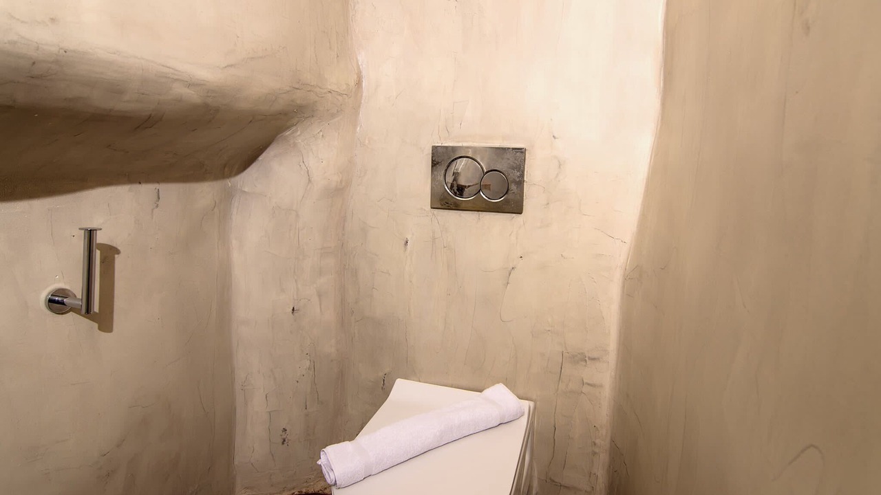 Photo of Bathroom in Akrotiri