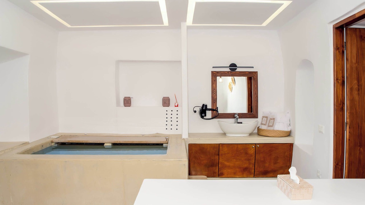 Photo of Bedroom in Akrotiri