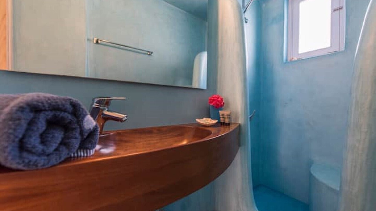 Photo of Bathroom in Exo Gonia