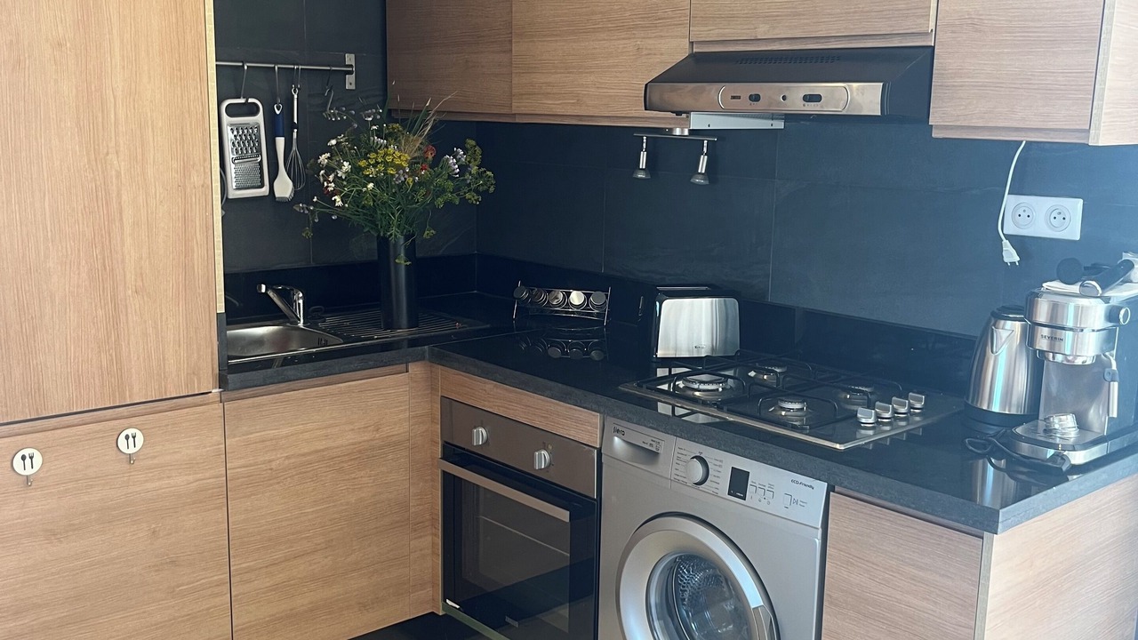 Photo of Kitchen in Tamrhakht