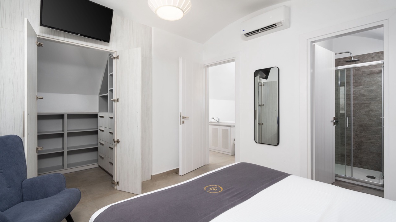 Photo of Bedroom in Exomytis