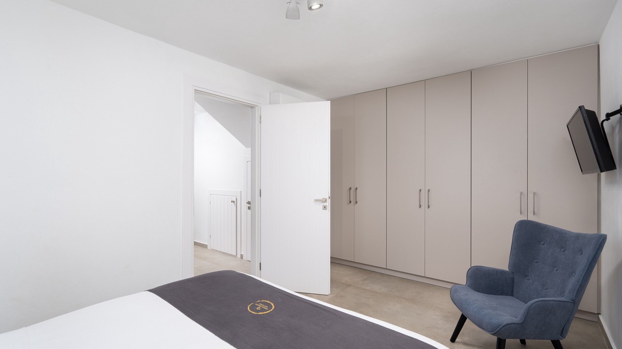 Photo of Bedroom in Exomytis
