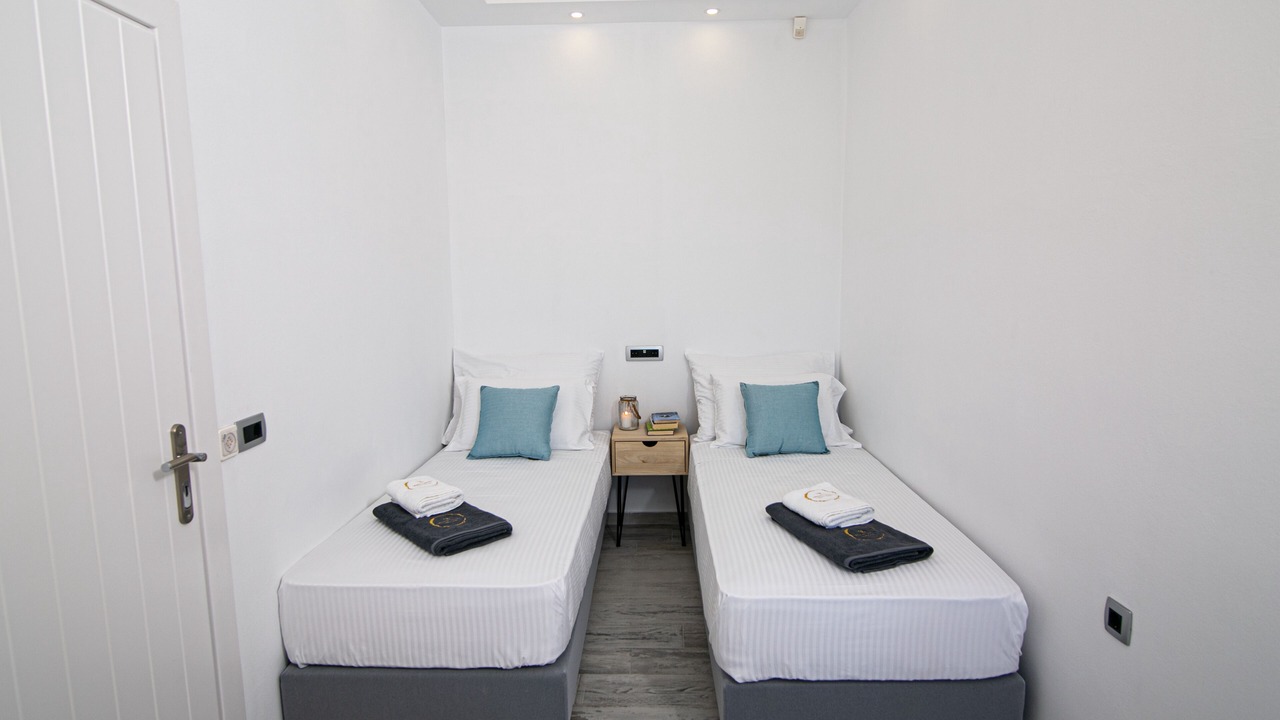 Photo of Bedroom in Exomytis