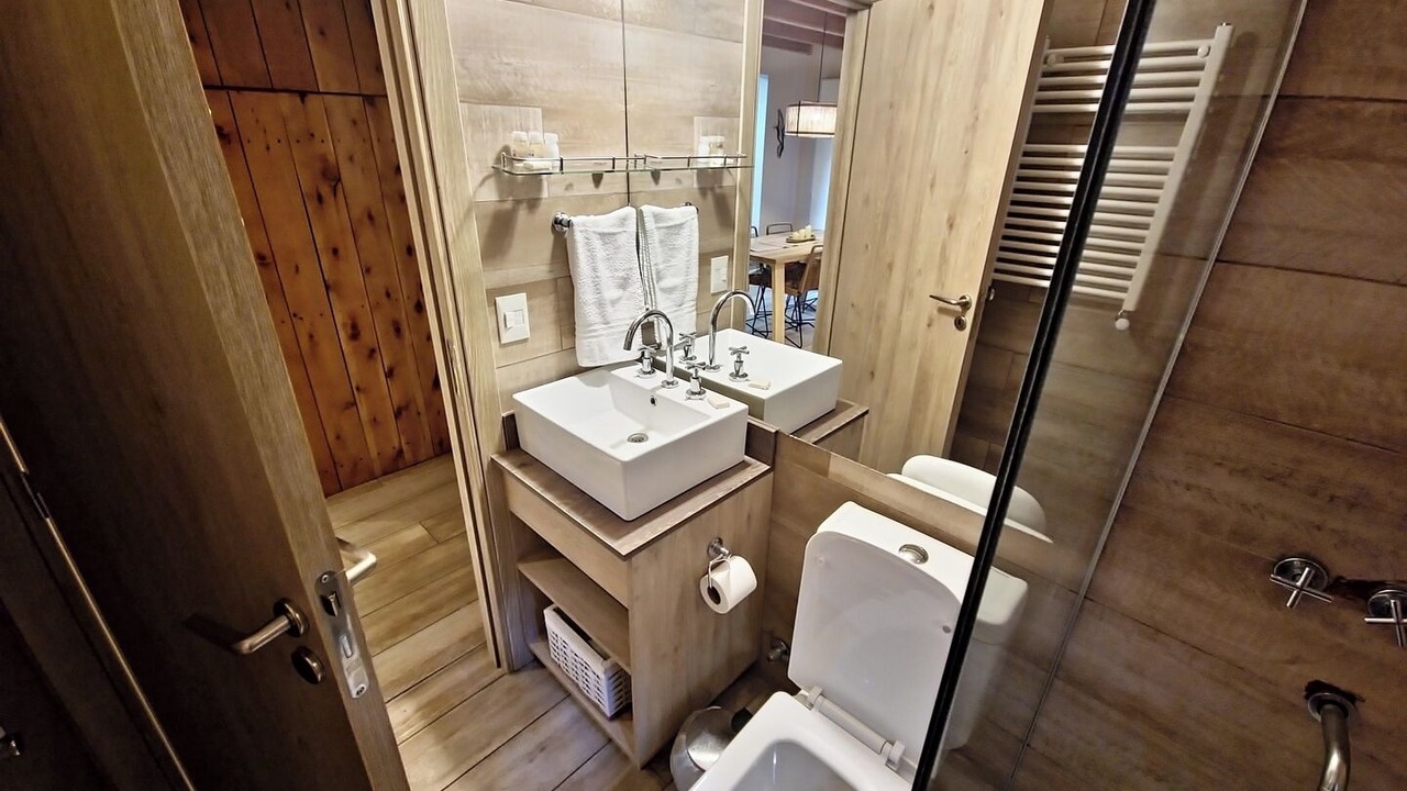 Photo of Bathroom in Villa La Angostura